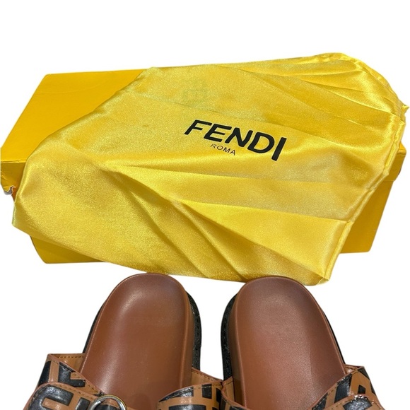 Fendi pearland - Picture 3 of 7